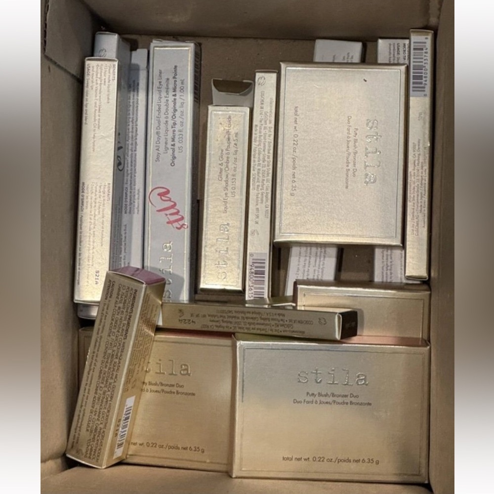$500+ Value! Stila Eyeliner/lipgloss/lipstick & Much More 25 Pcs Asst NIB